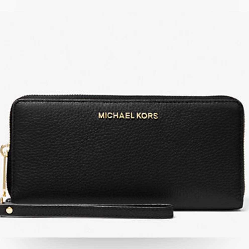 Micheal Kors Black Pebbled Leather Wristlet